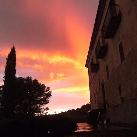 Отель Monestir De Les Avellanes Os De Balaguer Экстерьер фото