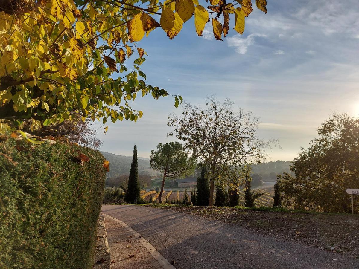 Отель Monestir De Les Avellanes Os De Balaguer Экстерьер фото