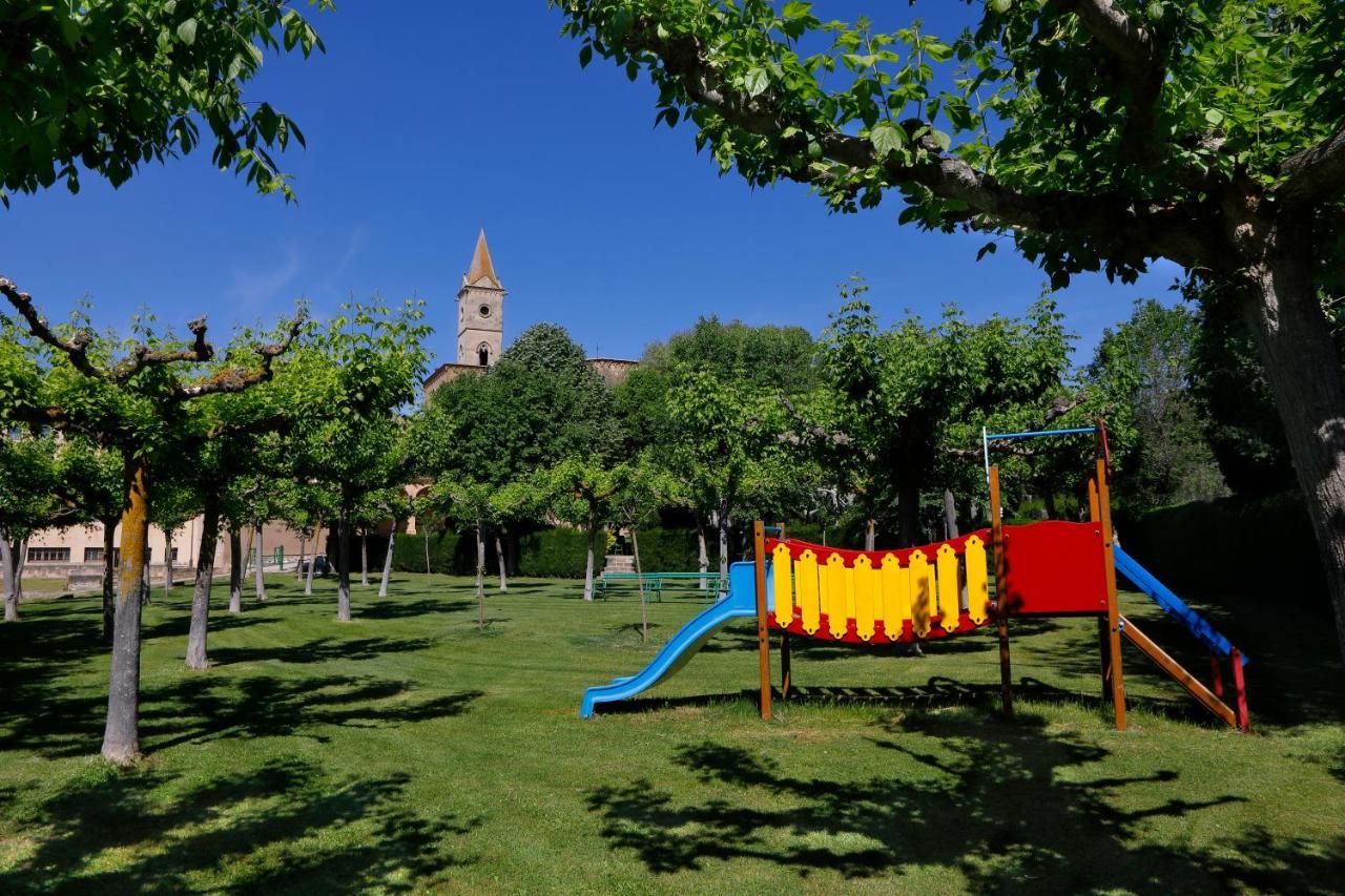 Отель Monestir De Les Avellanes Os De Balaguer Экстерьер фото