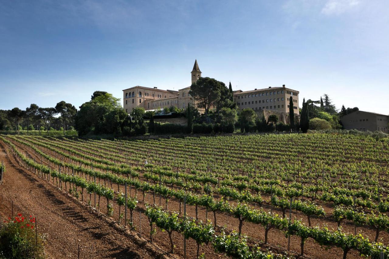 Отель Monestir De Les Avellanes Os De Balaguer Экстерьер фото